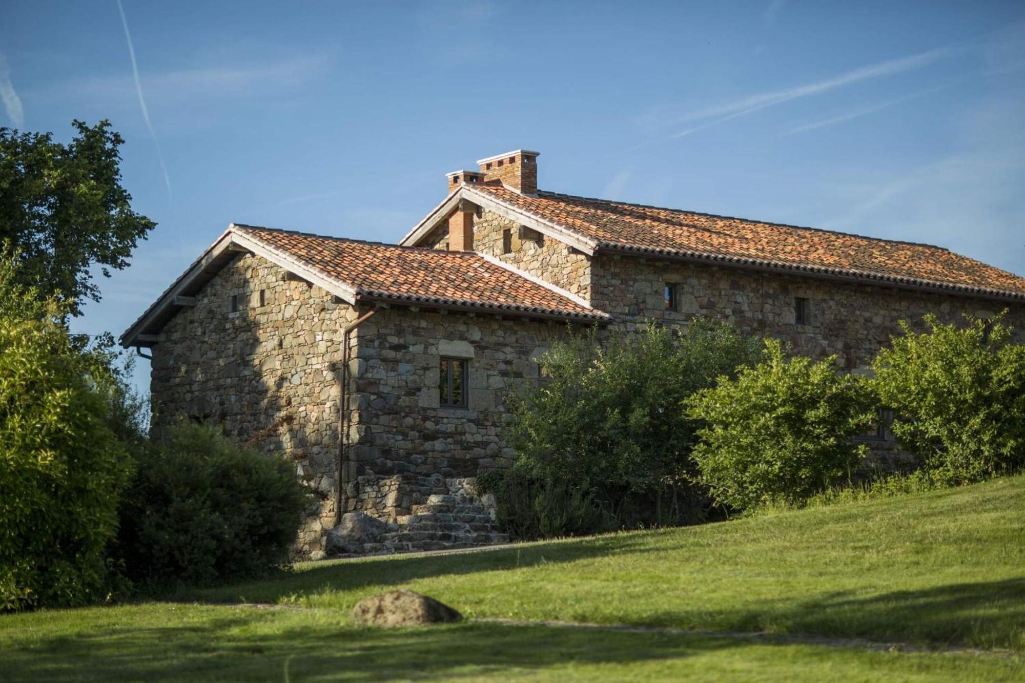 Hotel Domaine Des Etangs, Auberge Resorts Collection Massignac Eksteriør bilde